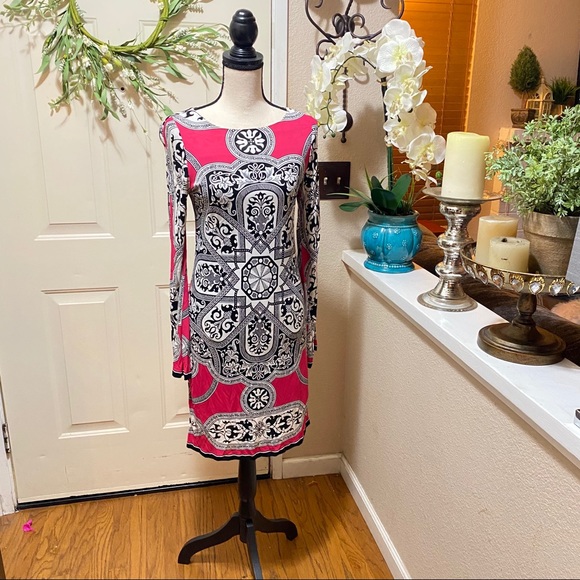 Nicole Miller Dresses & Skirts - Nicole Miller StudioOne HotPinkPaisley Shift Dress